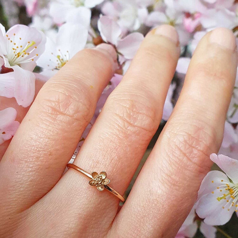 Cherry Blossom Stacking Ring – Silver/Gold/Rose Gold – Lee